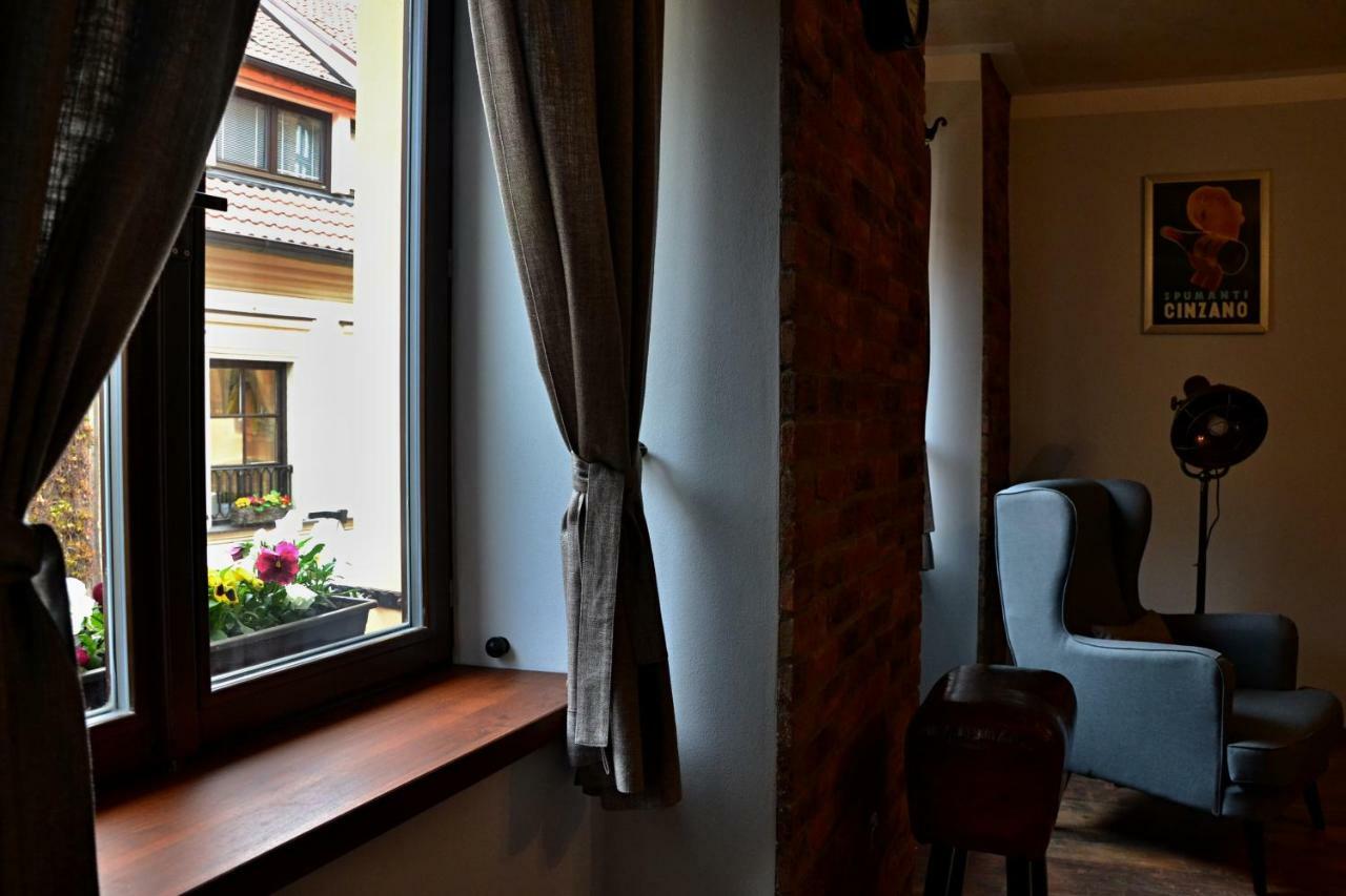 U Paluku Apartment Chrudim Bagian luar foto
